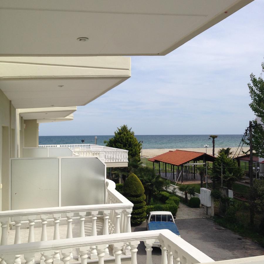 Hotel Akrogiali Korinós Dış mekan fotoğraf