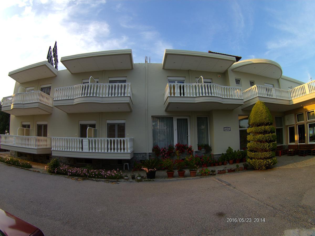 Hotel Akrogiali Korinós Dış mekan fotoğraf