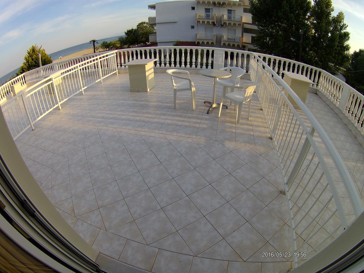 Hotel Akrogiali Korinós Dış mekan fotoğraf