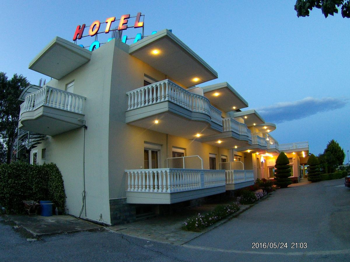 Hotel Akrogiali Korinós Dış mekan fotoğraf