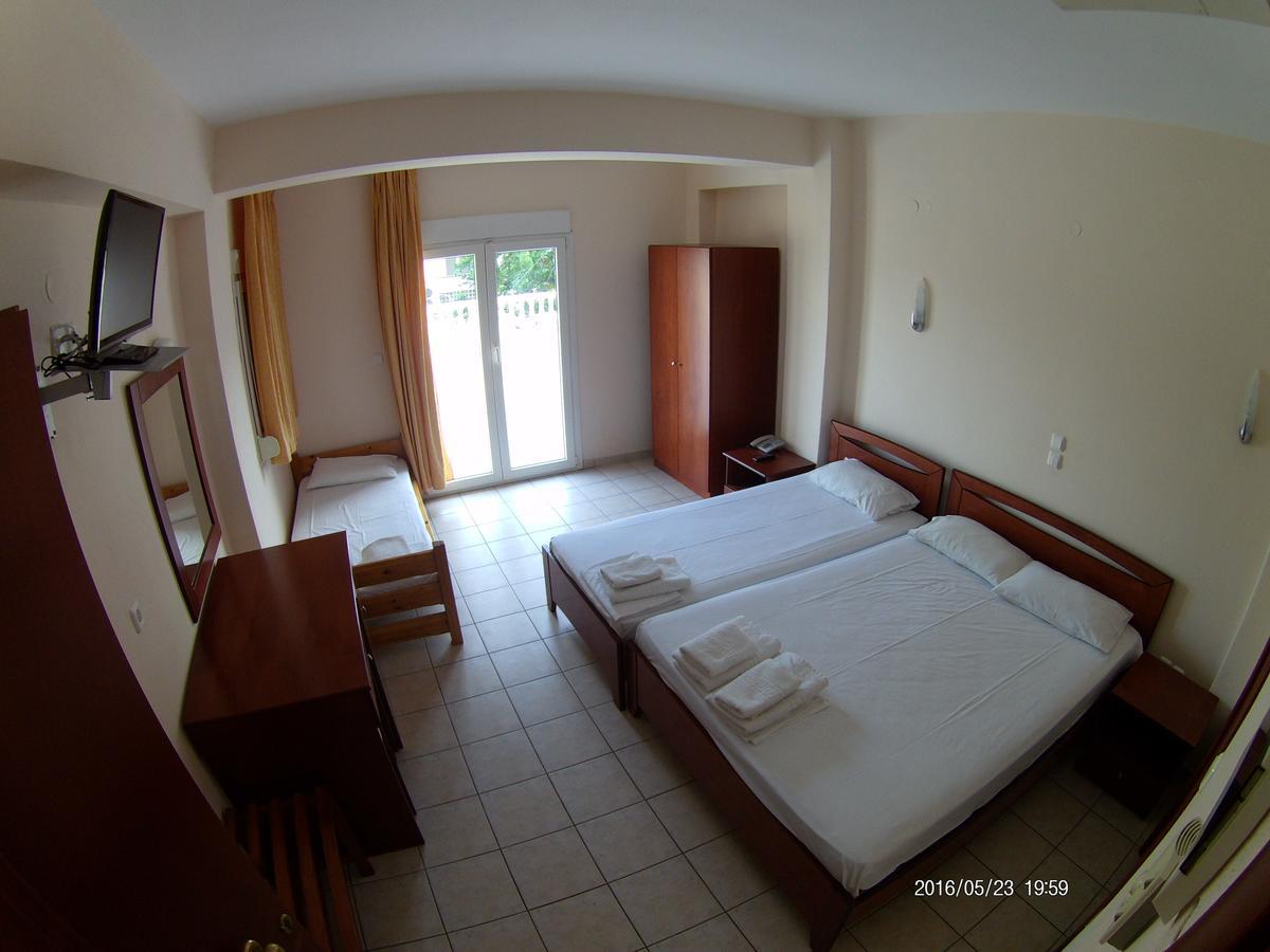 Hotel Akrogiali Korinós Dış mekan fotoğraf